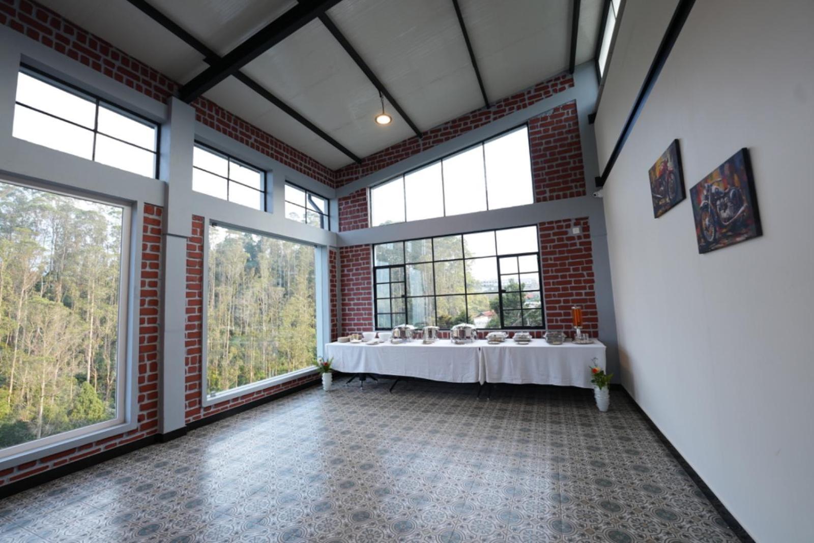 Aura Crimson Vistas Hotel Kodaikanal Exterior foto
